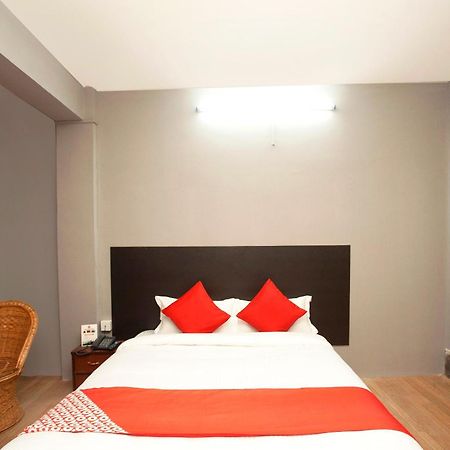 Oyo 587 Hotel Tradition Inn Kathmandu Esterno foto