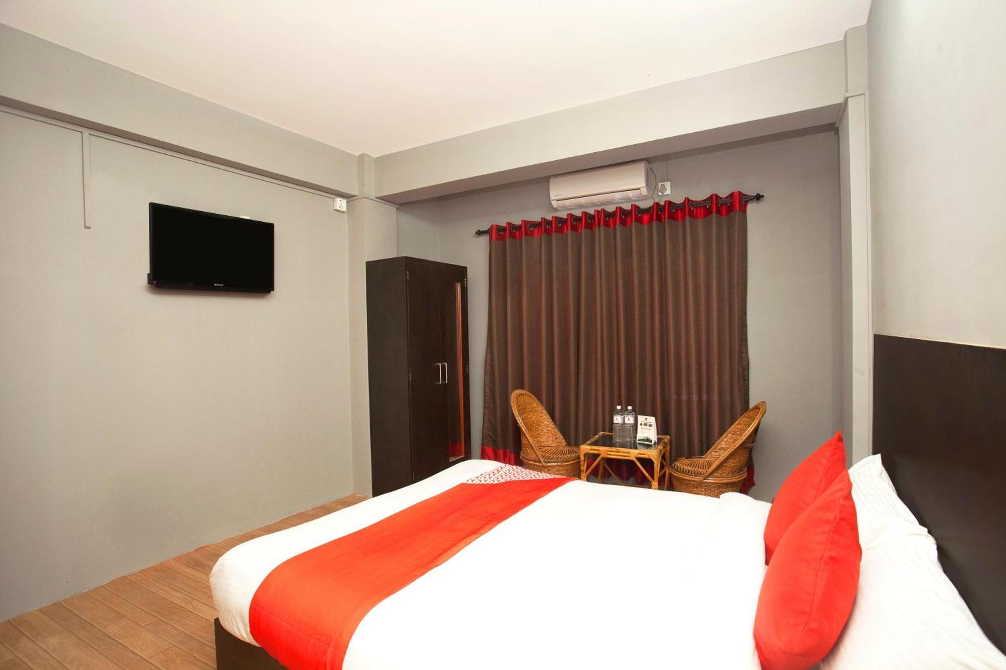 Oyo 587 Hotel Tradition Inn Kathmandu Esterno foto