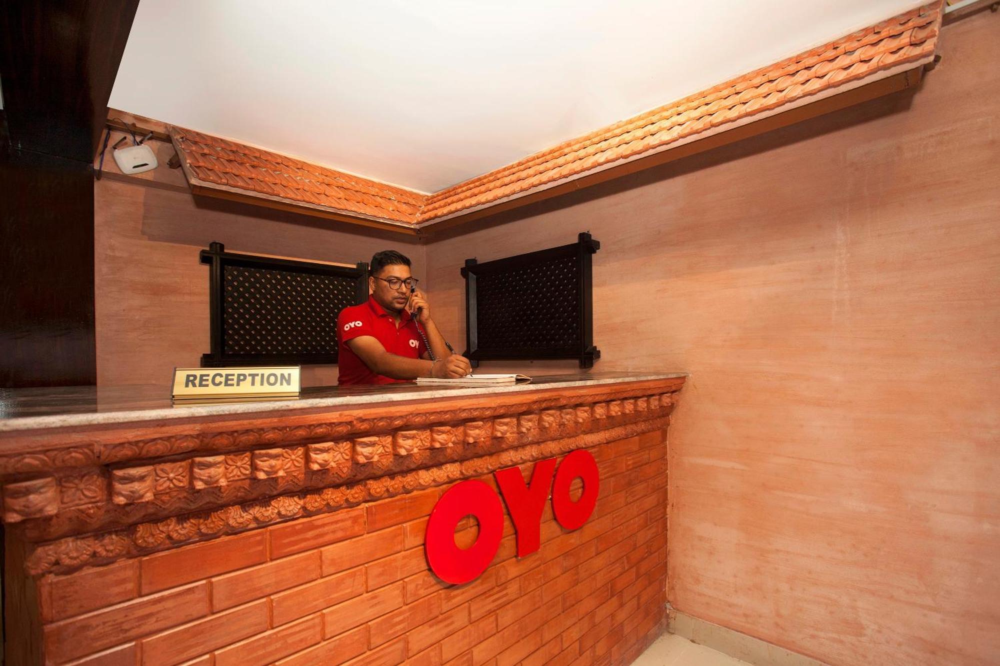 Oyo 587 Hotel Tradition Inn Kathmandu Esterno foto