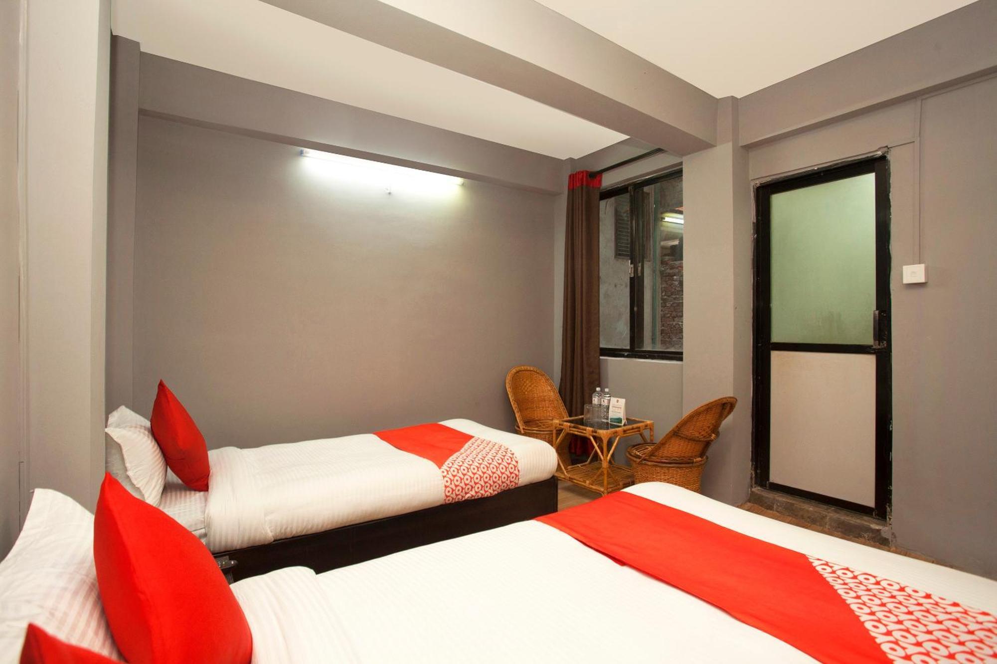 Oyo 587 Hotel Tradition Inn Kathmandu Esterno foto